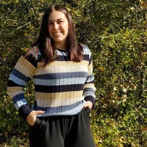 Meet your Posher, Danaée